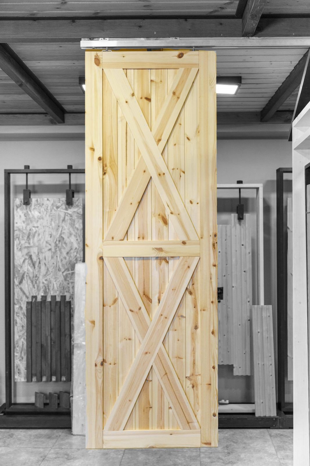 დასაკიდი ხის კარის Loft 38X700X2100 მმ